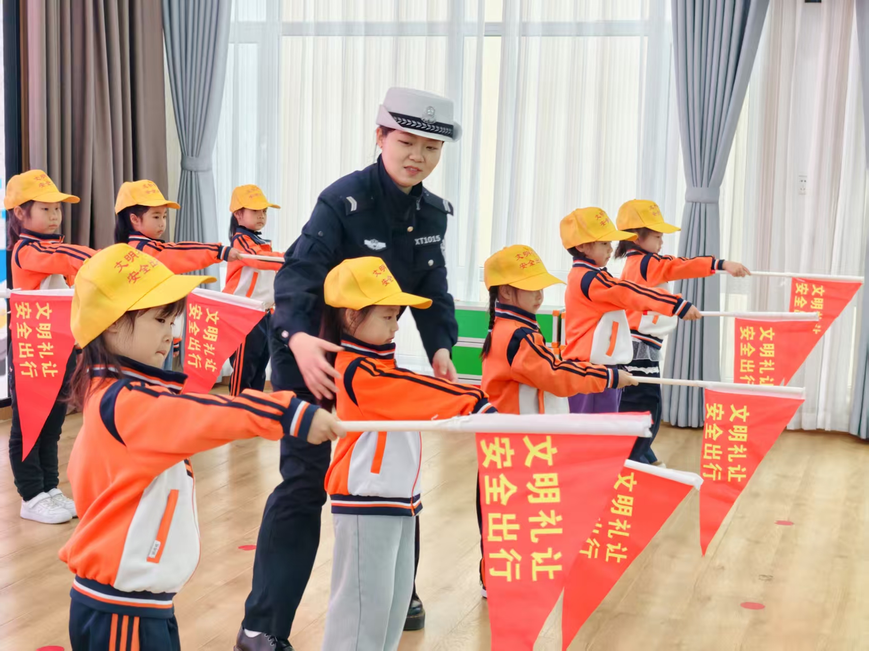 交通安全宣传进校园