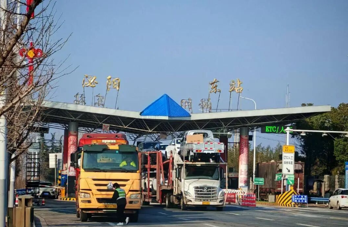 彻查“货车偏航”案背后的“执法偏航”